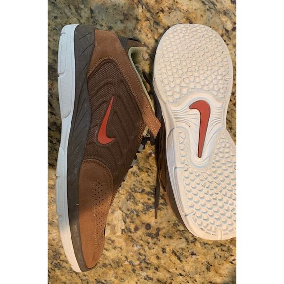 Men's Size 11 Nike SB Vertebrae Shoes - Picture 3 of 7